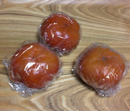 柿を冷凍解凍して作るスイーツデザート画像